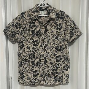 American Eagle Floral Hawaiian Button Down Shirt – Size Large